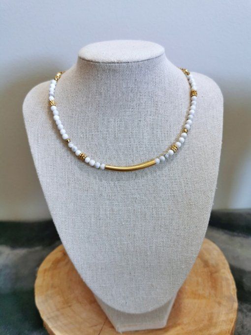 Collier Lira en Howlite